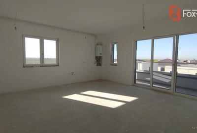 Apartament cu 3 camere decomandat în Torontalului