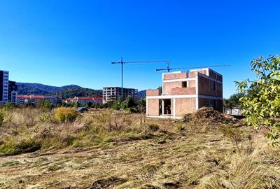 Teren cu PUZ aprobat si utilitati in apropiere zona Calea Bucuresti - 1