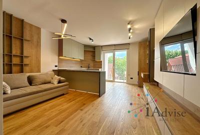 Apartament cu 2 camere decomandat, mobilat în Central