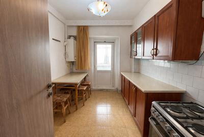 Nicolina, CUG, langa Selgros - Apartament 2 camere, decomandat, comision 0 - 3