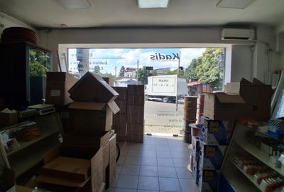 Spațiu comercial stradal – 80 mp, Lacul Tei – 1.500 €/lună - 4