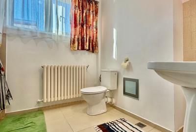 Închiriez apartament 2 camere – Micro 3, bloc nou, parcare privată - 10