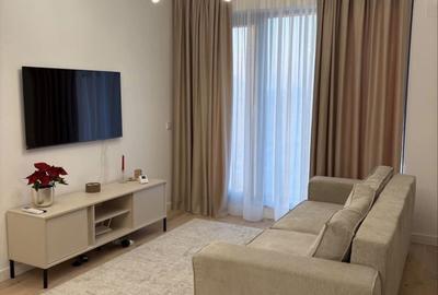 Apartament cu 2 camere semidecomandat în Pipera