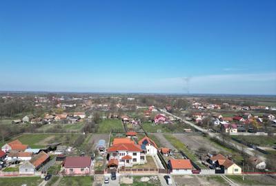 Casa Exclusivista, Teren Generos, Comision 0% - 3