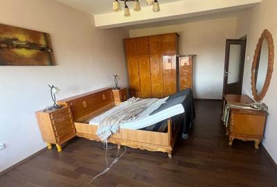 Casă spațioasă P+1 în Lazu - 3