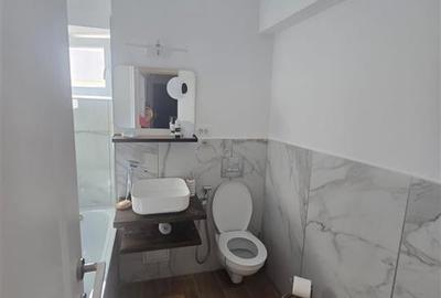 Apartament cu 3 camere de inchiriat in Fagaras zona centrala - 18
