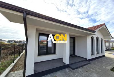 Casă individuală cu 3 camere în Micești