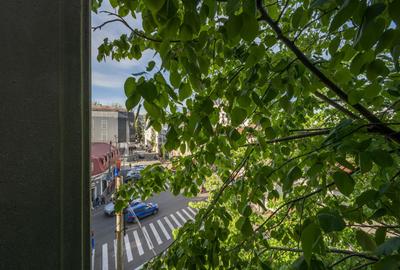 UNIQUE, 2 camere  LUMINOS 75 mp, ULTRACENTRAL, renovat ! - 12