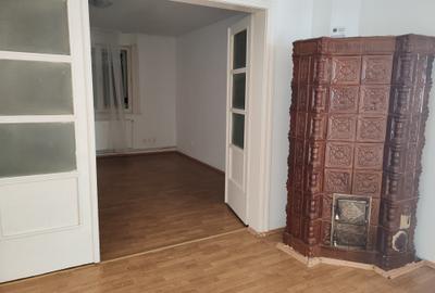 Casa 4 camere libera la vanzare zona Schei - 8