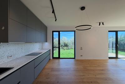Amber Forest, Vila de Lux 4 camere, 3 bai, grădină - 9