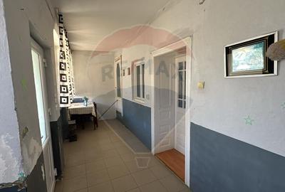 Casă cu 3 camere de vânzare în Sânnicolaul Român - 8
