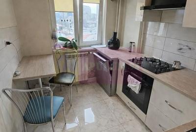 Alba Iulia, 3 camere, stradal - 9