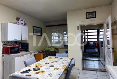 Casa individuala P+1E 3 camere 820 teren liber curte si gradina - 2