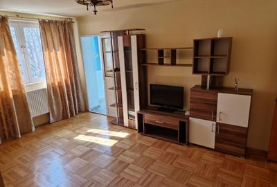 Vanzare 4 camere Titan, 2 bai, 2 minute metrou Grogorescu - 1