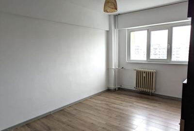 MIHAI BRAVU / METROU / DECOMANDAT / IMOBIL 1984 - 8