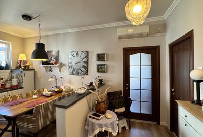 Apartament cu 3 camere de vânzare | Str. Olteniei-AP1565 - 11