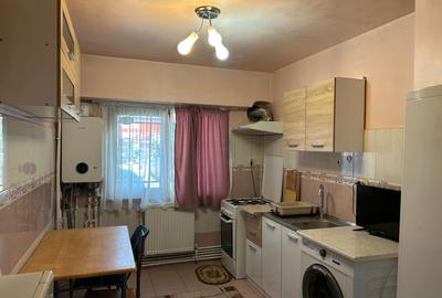 CASA DE CULTURA 2 CAMERE LOC PARCARE REZERVAT 420 EURO TERMEN LUNG - 6