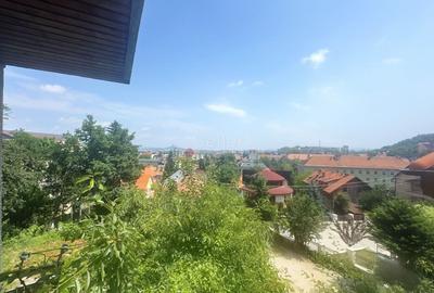 Priveliste si Proprietate Deosebite - 4