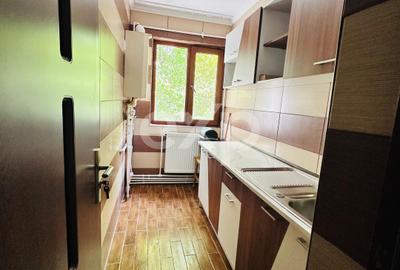 Apartament de vânzare – 2 camere,  etaj 1  ,Micro 4, - 8