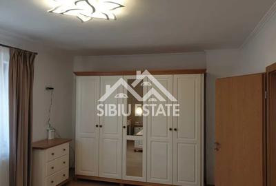 Apartament modern de inchiriat 3 camere, curte, garaj  Zona Sub Arini - 10