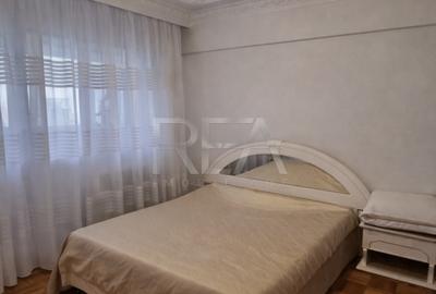 4 camere Chișinău decomandat,centrală,et. 5,an 1981,105 mp - 4