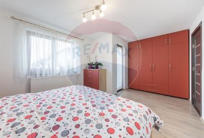 Casă individuală,cu beci, în cartierul Izvor – eleganță  confort - 26