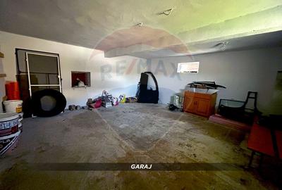Casa spațioasă cu teren si foișor - Negrești Oaș - 15