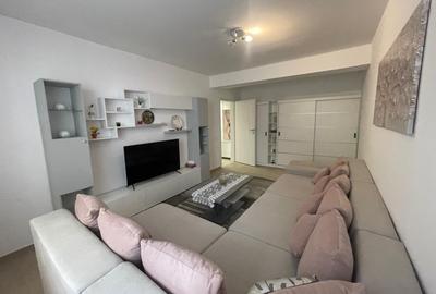 Apartament cu 2 camere decomandat, mobilat în Berceni