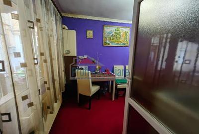 Casa cu 2 camere si terasa mare in centru pe strada Baritiu - 12