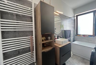 Apartament de vânzare | 70 mp | Etaj 1 | Comision 0% - 15