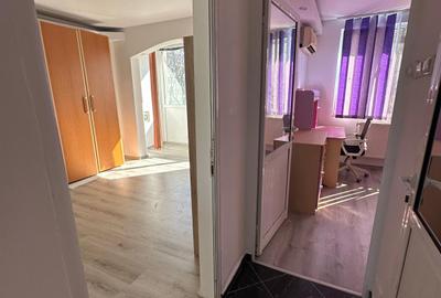 Vanzare apartament 3 camere Drumul Taberei Frigocom - 1