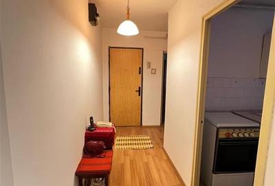 Vanzare apartament 2 camere - Astra, strada Cocorului - 21