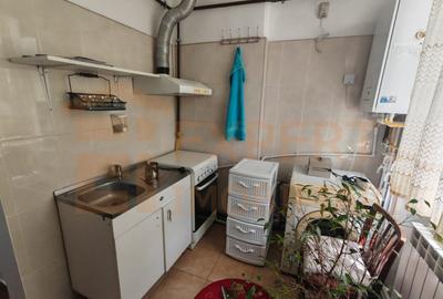 Garsonieră de vânzare Inel II, aproape de Institutul de Marină, boxă 12 mp - 18