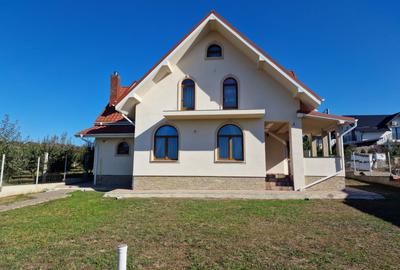 De Vanzare Casa Individuala Sfantu Ilie - 2