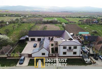 Vânzare proprietate cu potențial investițional ridicat - 1