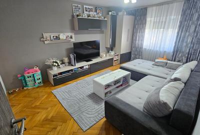 Oportunitate! Apartament cu 3 camere si 2 bai-complet mobilat si utilat- Lipovei - 15