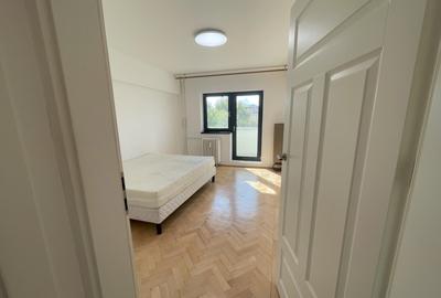 Unirii 3 camere spațioase etaj 4 Spaiul Unirii 12 renovat intregral - 15