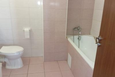 Inchiriez apartament cu 3 camere Ared UTA - 10