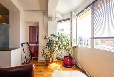 Apartament cu 3 camere decomandat, mobilat în Calea Dumbrăvii