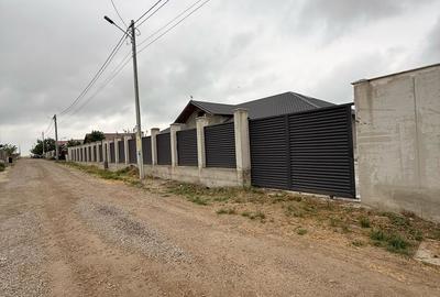 Casă cu 6 camere, în Șendreni - 32