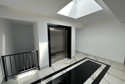 Apartment deosebit cu curte proprie si loc de parcare - 9