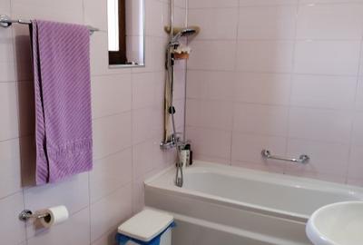 Parc Bazilescu,S+P+1+Pod ,constr 2007,Sutila 340mp, 6 cam, 5 bai, garaj 2 masini - 18