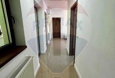 Apartament la casa de inchiriat + Curte privata + Parcare - 9