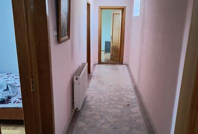 De Vanzare Casa 5 Camere, Anexa, Garaj, Curte - Parcul Carol - 4