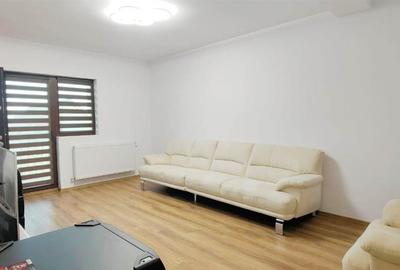 Apartament cu 3 camere decomandat în Cug
