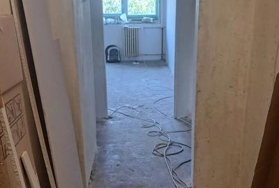 Bulevardul Drumul Taberei(BUCLA)- Parc Moghioros - 4