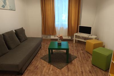 Floreasca-parc, 2 camere de vanzare, p/3, decomandat, centrala proprie, mobilat - 1