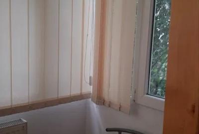 Apartament cu 2 camere, etajul 3/4, zona Alexandru Cel Bun - 7