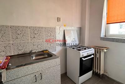 Dristor, Ramnicu Sarat, Rond, Scoala - 7