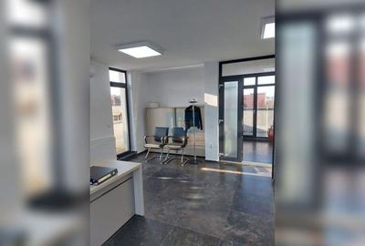 Casă 2 unități locative, ideală pentru locuinta sau birouri - 7